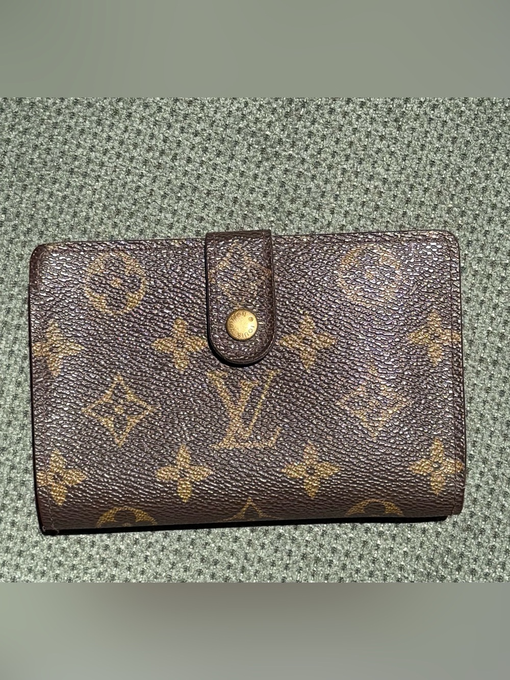 Vintage Louis Vuitton Monogram Viennois Kisslock Wallet CA1000